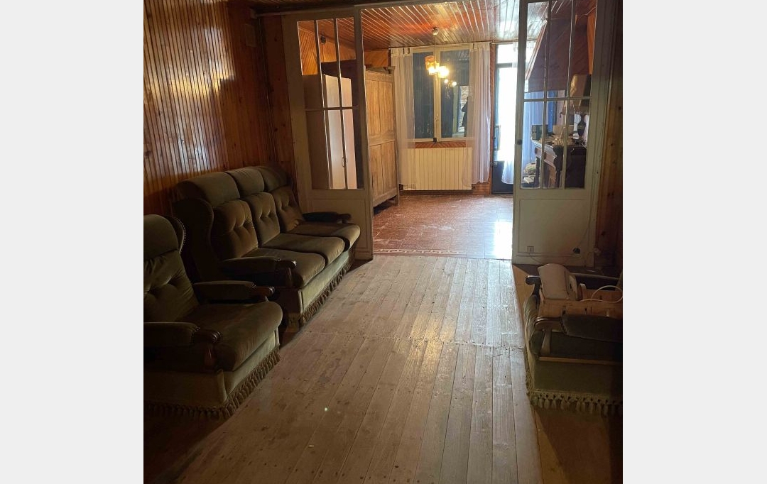 Annonces AIGUILLON : Maison / Villa | DAMAZAN (47160) | 110 m2 | 55 000 &euro; 