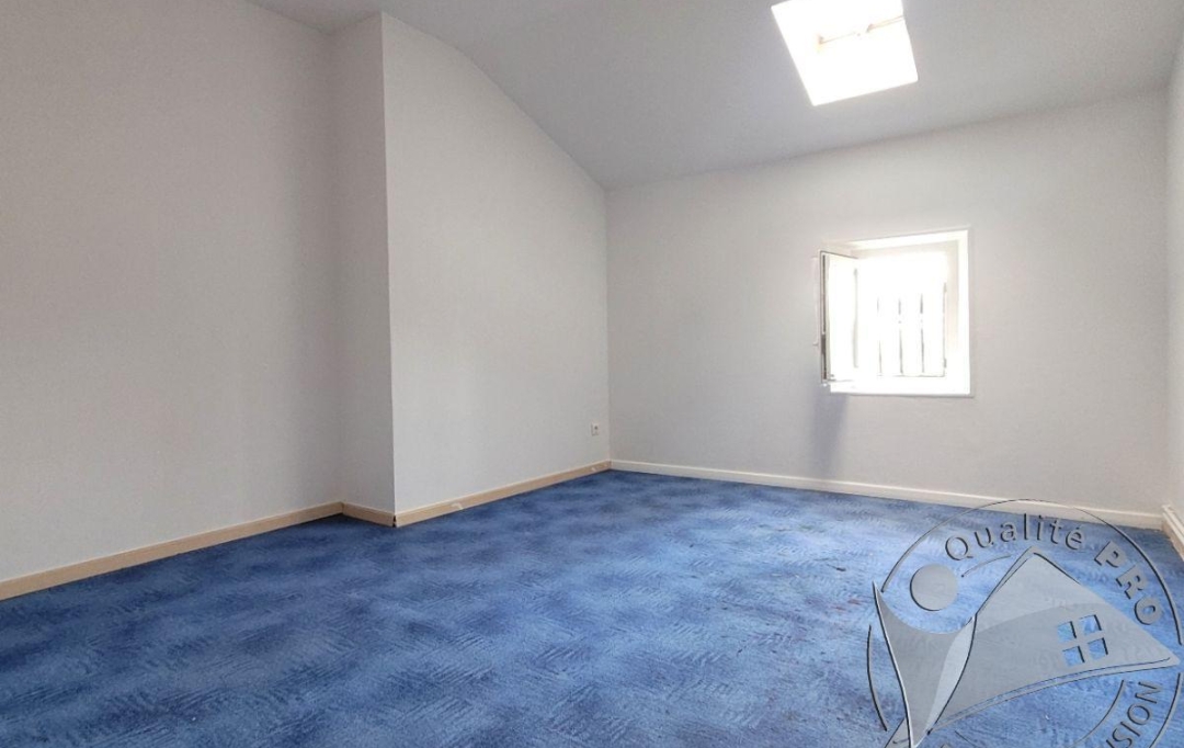 Annonces AIGUILLON : Maison / Villa | AIGUILLON (47190) | 203 m2 | 104 000 &euro; 