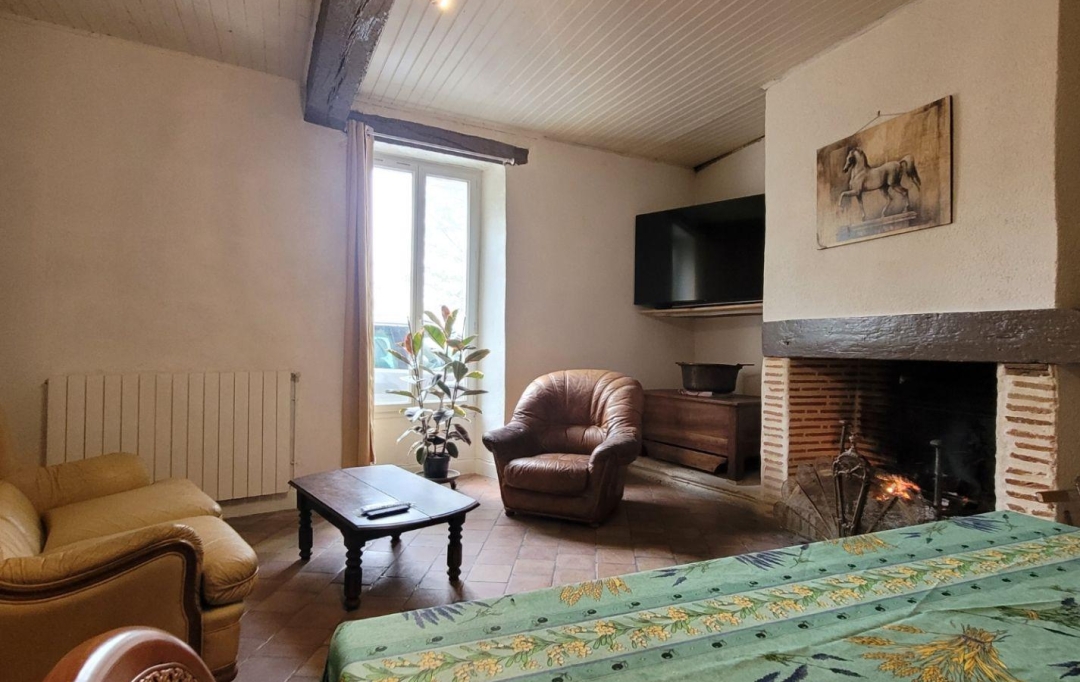 Annonces AIGUILLON : Maison / Villa | CLAIRAC (47320) | 151 m2 | 108 000 &euro; 