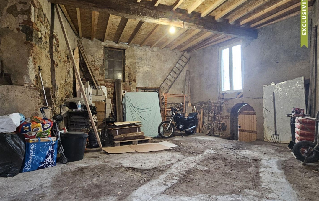 Annonces AIGUILLON : Garage / Parking | PORT-SAINTE-MARIE (47130) | 110 m2 | 25 000 &euro; 