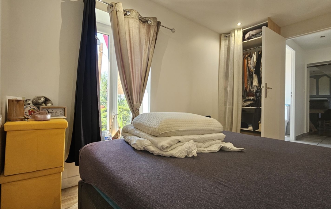 Annonces AIGUILLON : Immeuble | PORT-SAINTE-MARIE (47130) | 200 m2 | 99 000 &euro; 