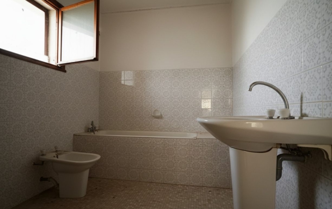 Annonces AIGUILLON : Maison / Villa | LAFITTE-SUR-LOT (47320) | 105 m2 | 109 000 &euro; 