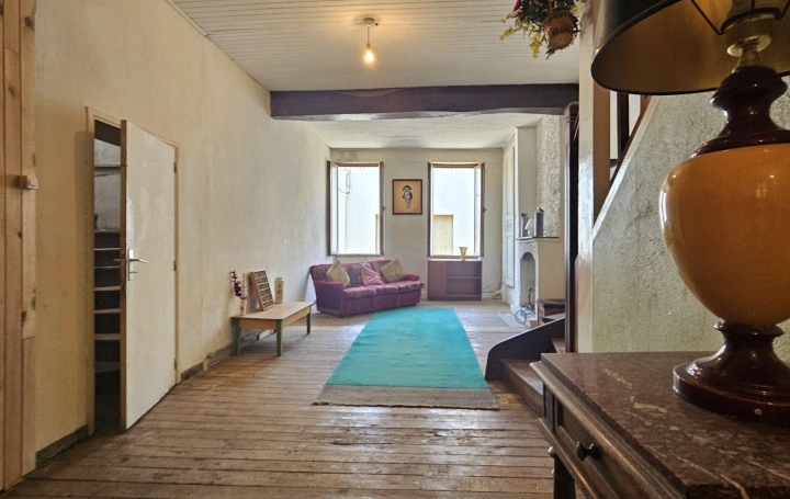 Maison de ville   CLAIRAC  195 m2 50 000 € 